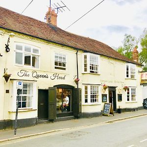 The Queens Head